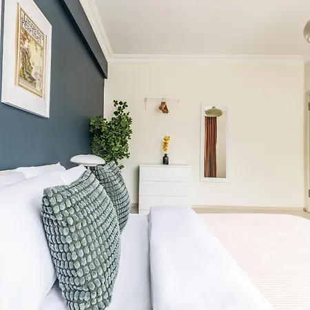 Chic Sea View Flat On Bagdat Avenue In Bostanci Appartamento *